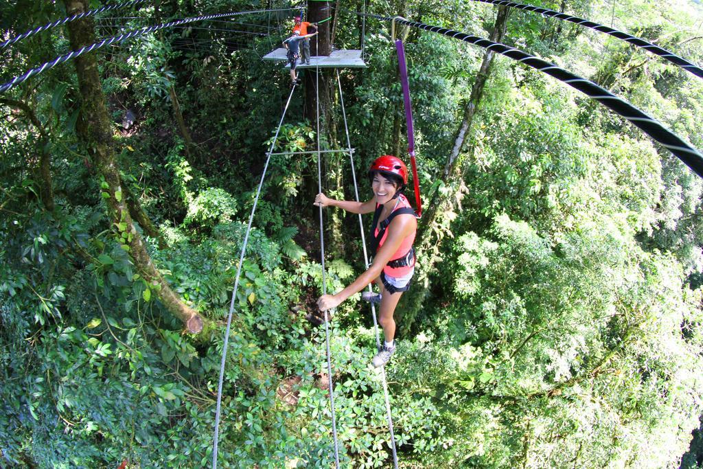 Hotel Tangara Arenal B&B La Fortuna Екстериор снимка