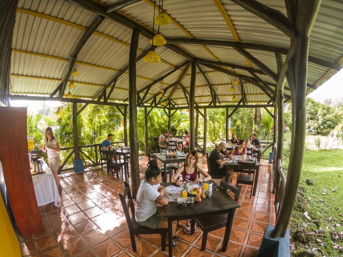Hotel Tangara Arenal B&B La Fortuna Екстериор снимка