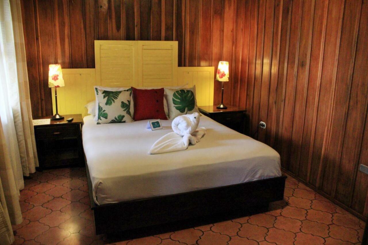 Hotel Tangara Arenal B&B La Fortuna Екстериор снимка